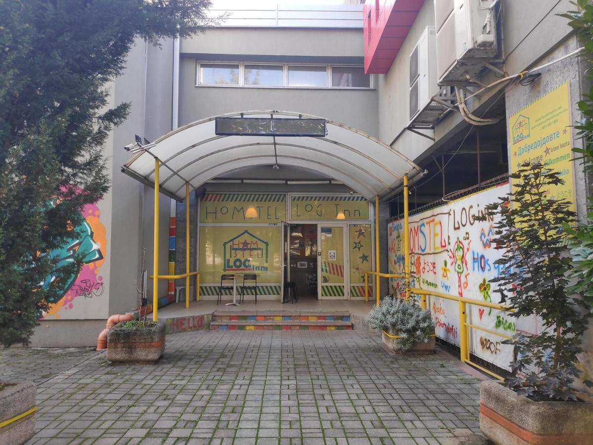 Hostel Log Inn Skopje Extérieur photo